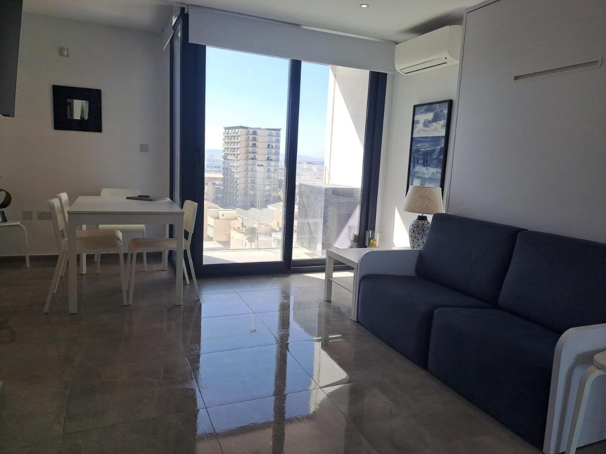 Beautiful Studio In Gibraltar - E1 エクステリア 写真